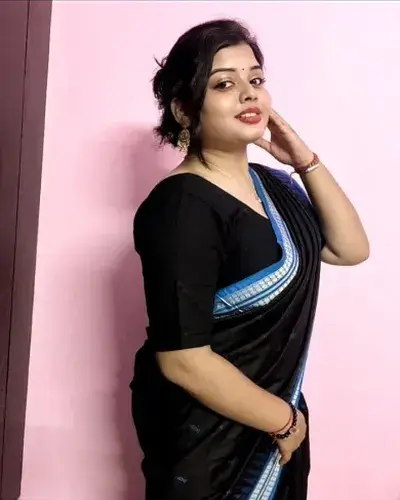 Call Girl in Andrott